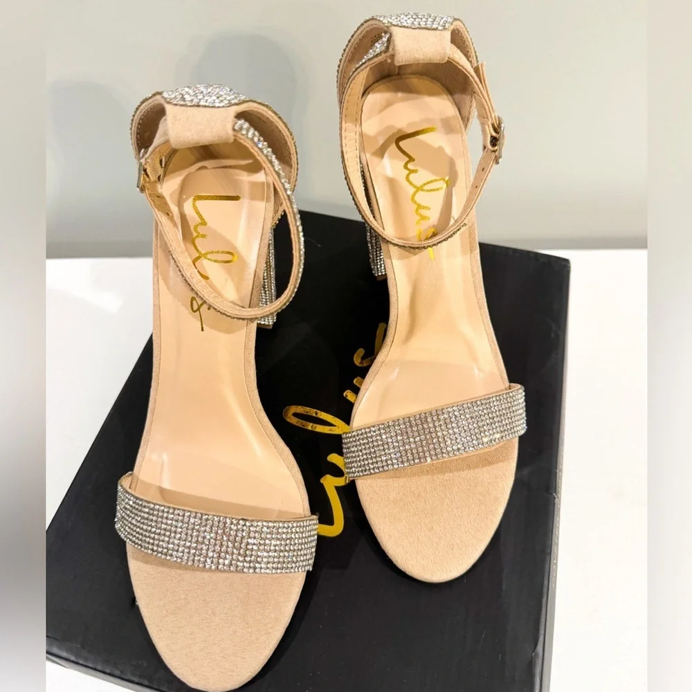 NEW Taylor Faux Suede and Rhinestone Ankle Strap Heels Sz: 6.5 nude - Picture 1 of 5